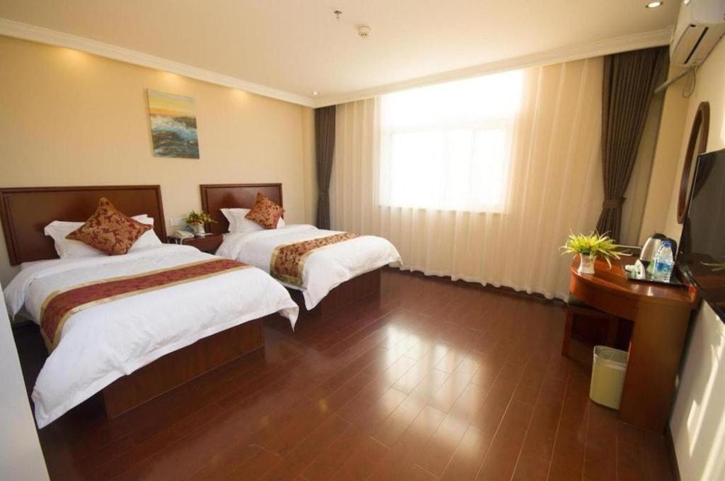Greentree Inn Linyi Feixian Jianshe Road Express Hotel Exterior foto