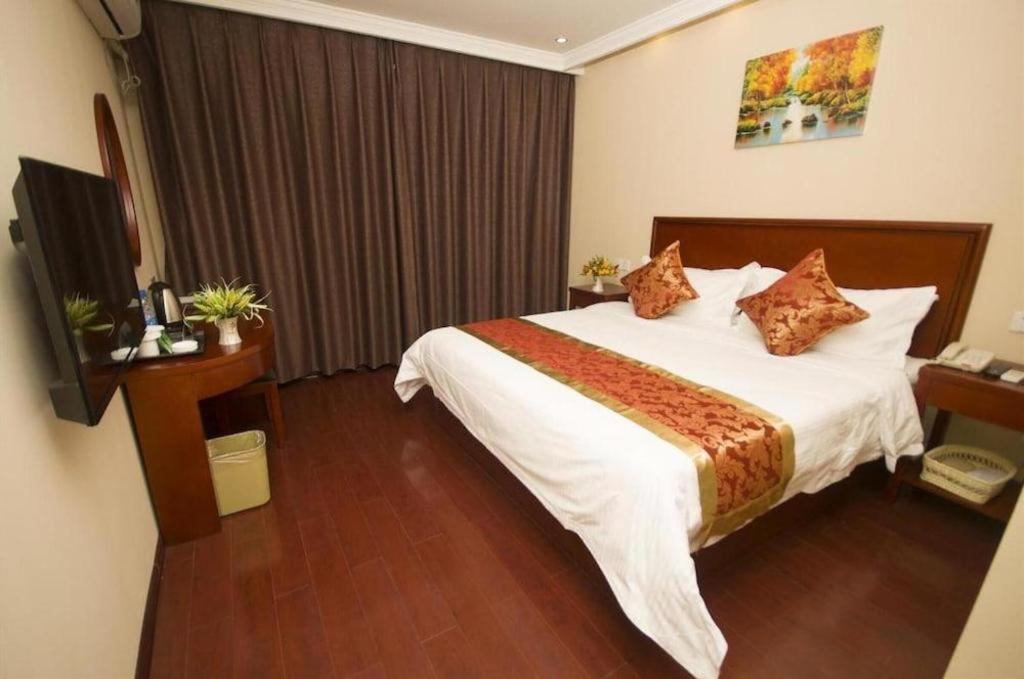 Greentree Inn Linyi Feixian Jianshe Road Express Hotel Exterior foto