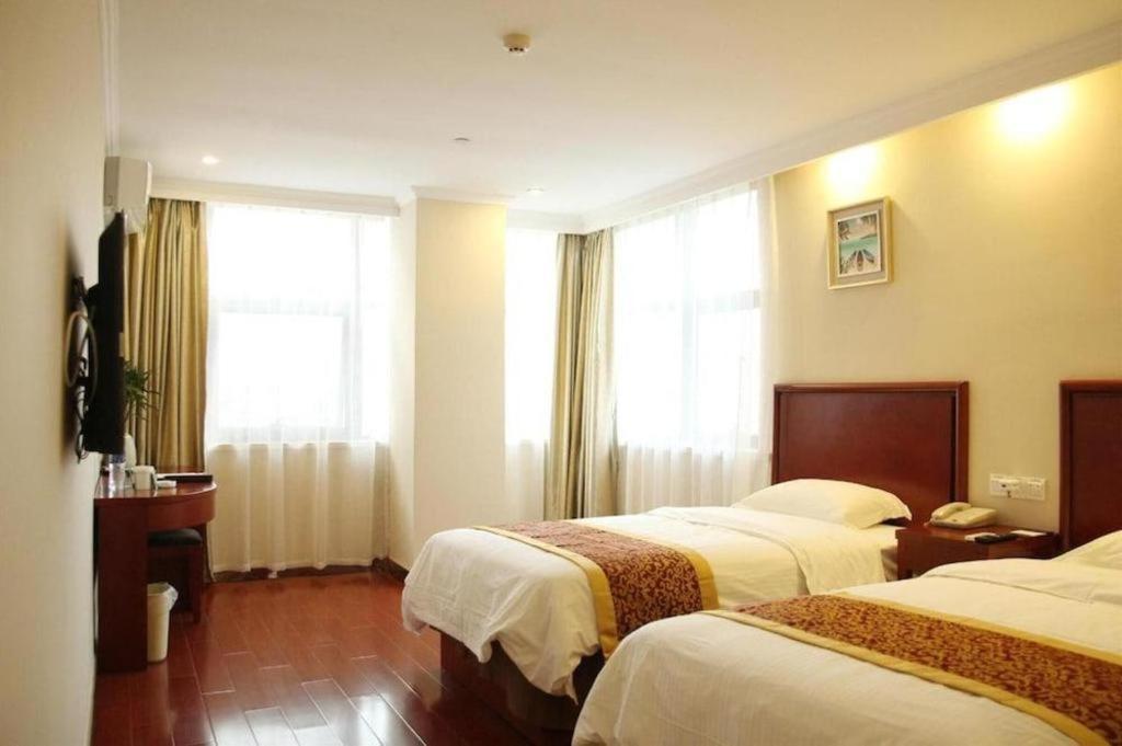 Greentree Inn Linyi Feixian Jianshe Road Express Hotel Exterior foto
